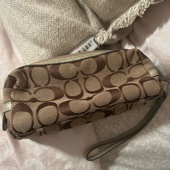 Coach Wristlet - Picture 3 of 3